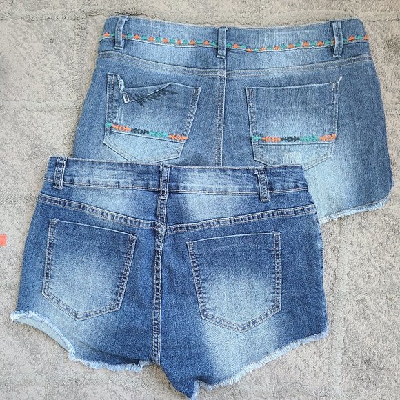 Rue 21 LOT 3 Pair Embroidered Denim Shorts - Picture 6 of 7